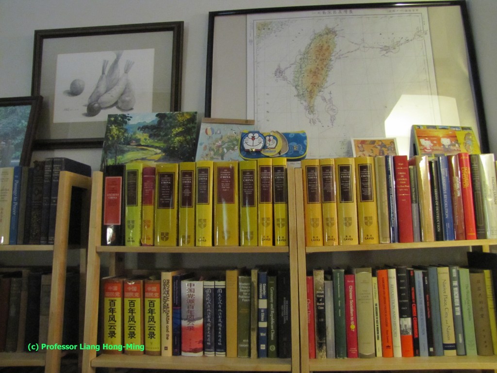 Review of The World and All the Things upon It: Native Hawaiian Geographies of Exploration by David A. Chang University of Minnesota Press